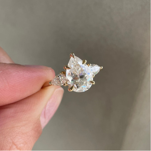 Trilogy Teardrop Moissanite Ring, 2.00 CT Pear Cut Colourless Moissanite Engagement Ring In 14K Solid Yellow Gold